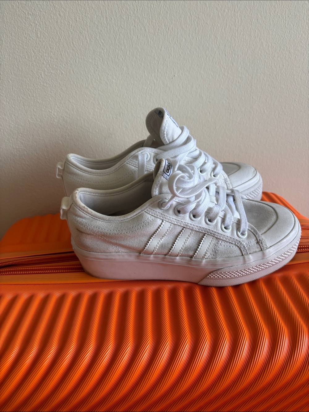 Adidas platform shoes - Picture 4 of 4